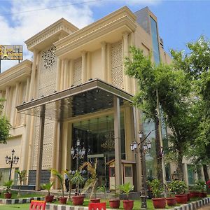 The Grand Parisian